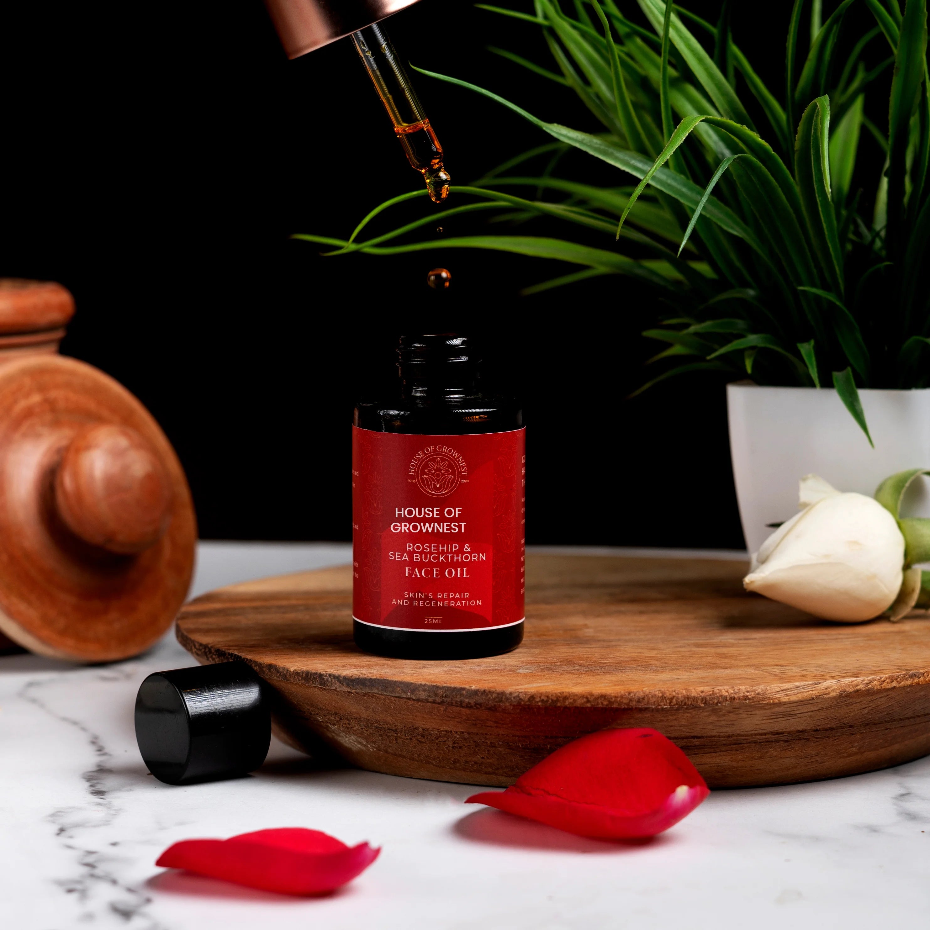 "MRIग्या" Rosehip & Sea Buckthorn Face Oil